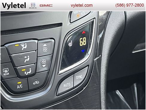 Used 2016 Buick Regal Premium image 29