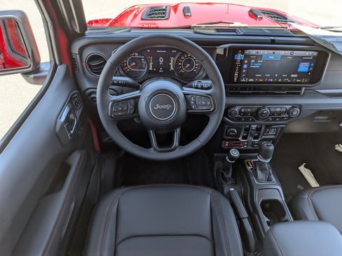 New 2026 Jeep Wrangler Unlimited Rubicon AWD/4WD image 15