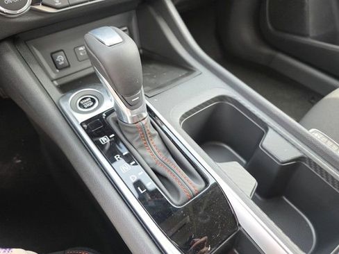 New 2025 Nissan Sentra SR w/ Midnight Edition image 20