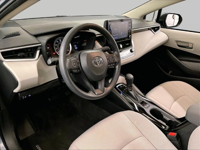 Used 2022 Toyota Corolla LE w/ Carpet Mat Package (TMS) FWD image 12