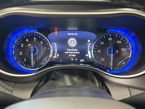New 2027 Chrysler Pacifica Select AWD/4WD image 17