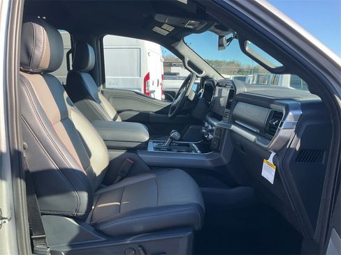 New 2025 Ford F150 Lariat w/ Equipment Group 501A Mid image 10