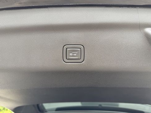 Certified 2024 Chevrolet Suburban High Country w/ Premium Package 2 image 55