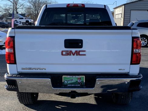 Used 2015 GMC Sierra 1500 SLT w/ SLT Crew Cab Value Package image 4