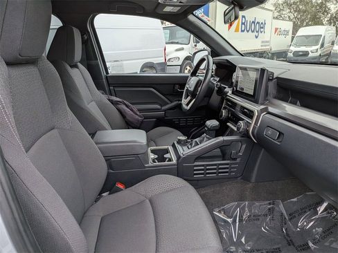 Used 2025 Toyota 4Runner SR5 image 30