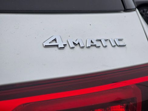 Used 2020 Mercedes-Benz GLE 450 4MATIC image 35