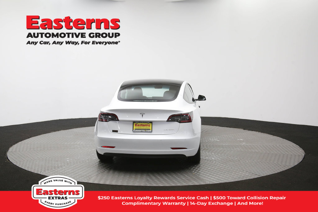 Used 2022 Tesla Model 3 Long Range AWD/4WD image 34