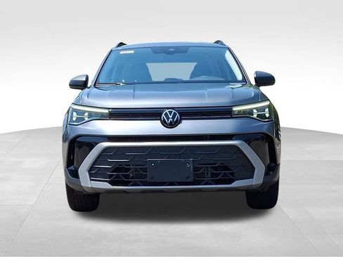 Used 2025 Volkswagen Taos S AWD/4WD image 2