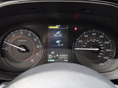 Certified 2023 Subaru Crosstrek 2.0i image 33