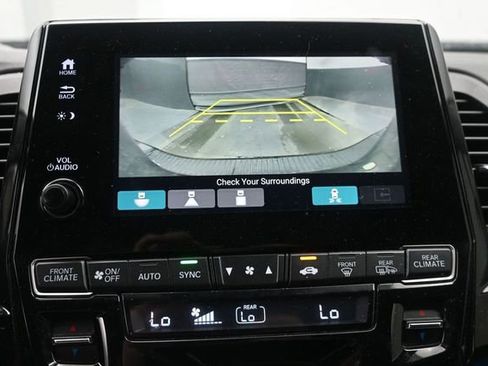 Used 2022 Honda Odyssey Elite image 19