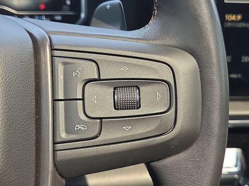 Certified 2022 GMC Sierra 1500 AT4 w/ AT4 Premium Package AWD/4WD image 24