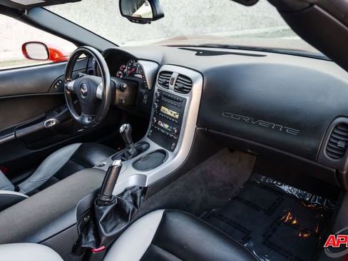 Used 2006 Chevrolet Corvette Z06 w/ Preferred Equipment Group image 16