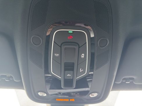 Used 2025 Audi A5 2.0T Premium Plus image 21