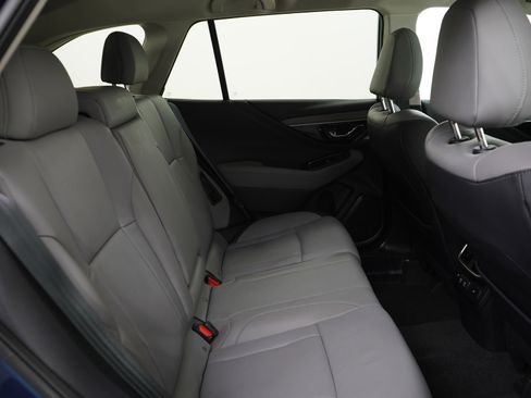 Used 2021 Subaru Outback Limited w/ Popular Package #2 AWD/4WD image 12