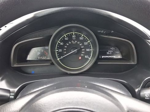 Used 2017 MAZDA MAZDA3 Sport w/ Preferred Equipment Package image 13