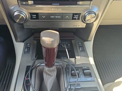 Used 2014 Lexus GX 460 Luxury AWD/4WD image 12