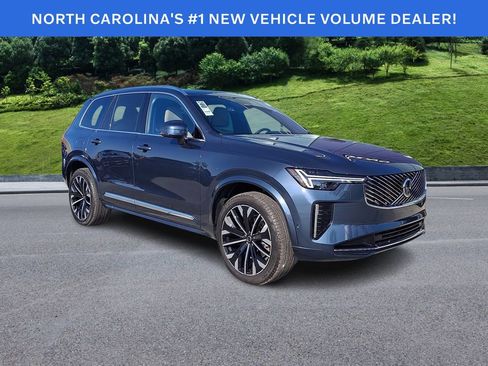 Certified 2026 Volvo XC90 B6 Plus AWD/4WD image 1