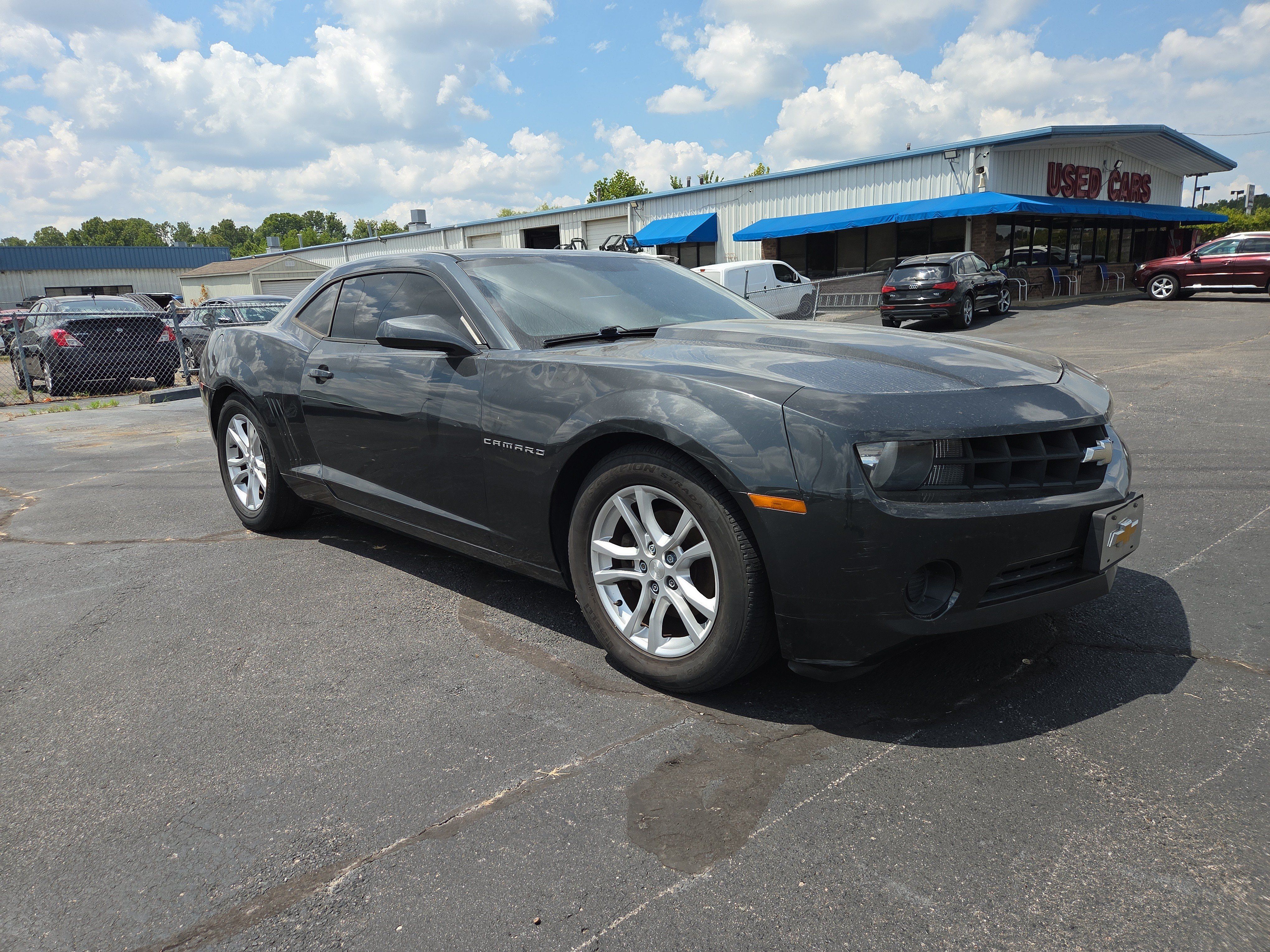 Used 2013 Chevrolet Camaro LS RWD image 7