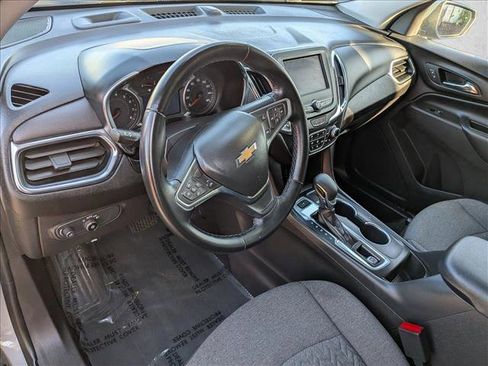 Used 2024 Chevrolet Equinox LT image 10