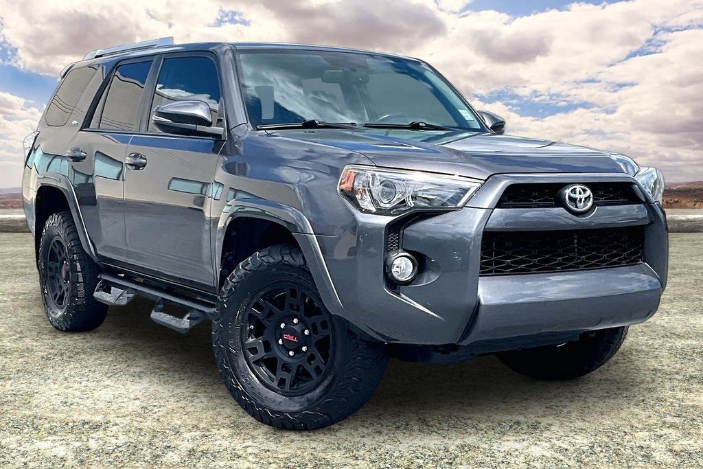 Used 2018 Toyota 4Runner SR5 Premium AWD/4WD image 1