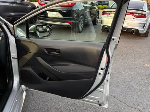 Used 2024 Toyota Corolla LE FWD image 42