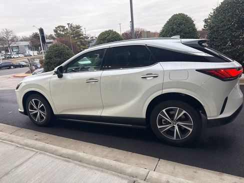 Used 2025 Lexus RX 350 Premium image 8