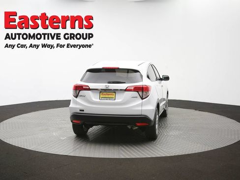 Used 2022 Honda HR-V LX image 35