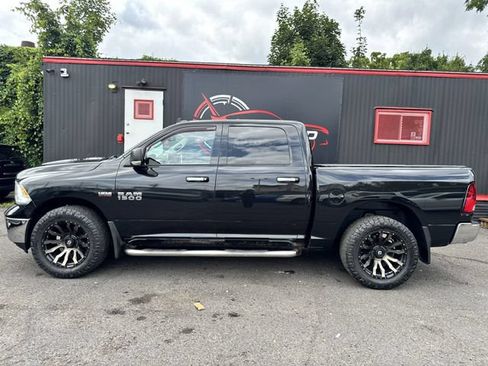 Used 2017 RAM 1500 Big Horn AWD/4WD image 3