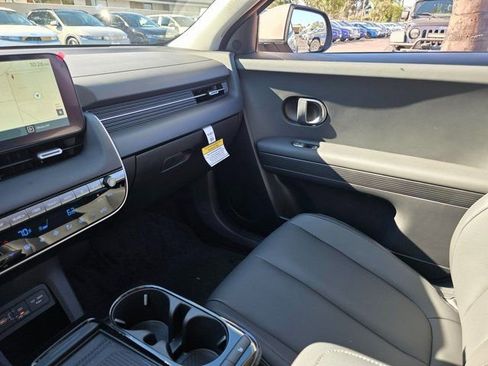 New 2026 Hyundai Ioniq 5 SEL image 32