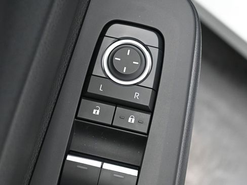 Certified 2026 Toyota Prius AWD image 12