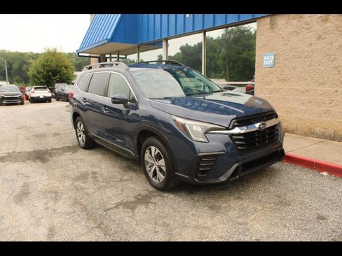 Used 2023 Subaru Ascent Premium AWD/4WD image 1