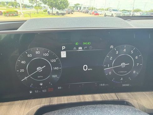 Used 2024 Kia Telluride SX AWD/4WD image 13