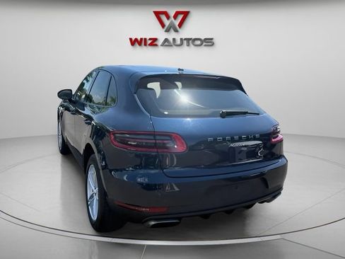 Used 2017 Porsche Macan AWD/4WD image 3