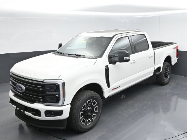 Certified 2025 Ford F250 Platinum AWD/4WD image 42