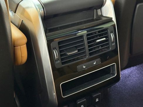 Used 2020 Land Rover Range Rover Sport HSE Dynamic image 19