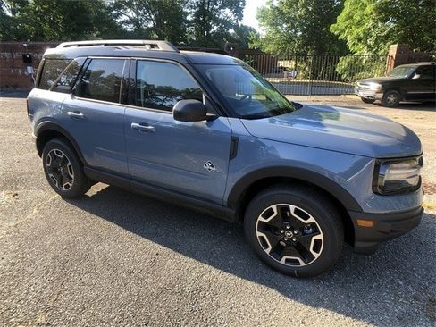 Used 2024 Ford Bronco Sport Outer Banks AWD/4WD image 10