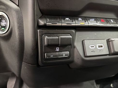 Certified 2023 Chevrolet Silverado 1500 Custom Trail Boss w/ LPO, Dark Essentials Package image 27