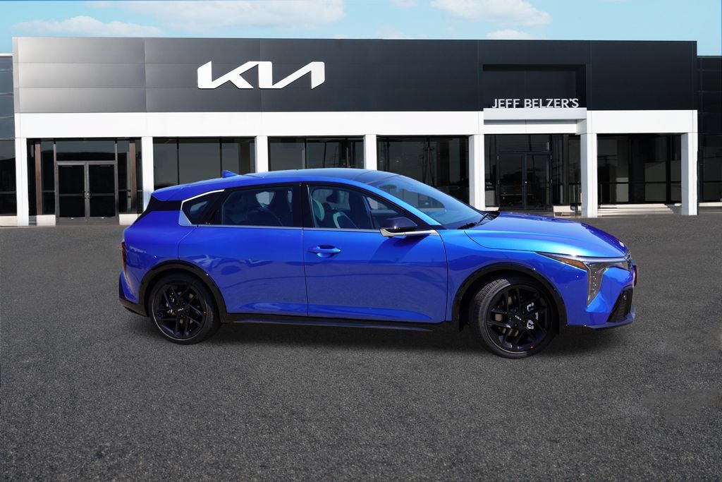 New 2026 Kia K4 GT-Line Turbo FWD image 2