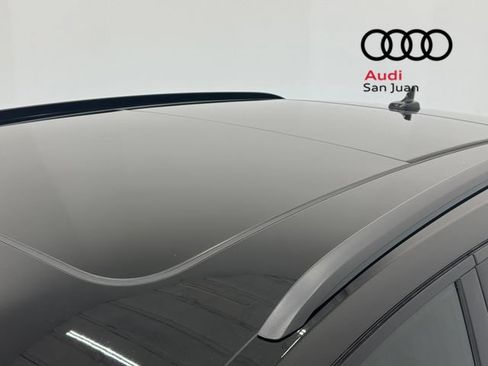 Used 2023 Audi Q5 e Prestige w/ Prestige Package AWD/4WD image 7