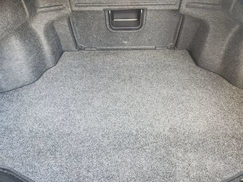 Used 2018 Toyota Avalon XLE Premium FWD image 34