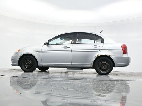 Used 2010 Hyundai Accent GLS w/ Premium Pkg 4 image 47