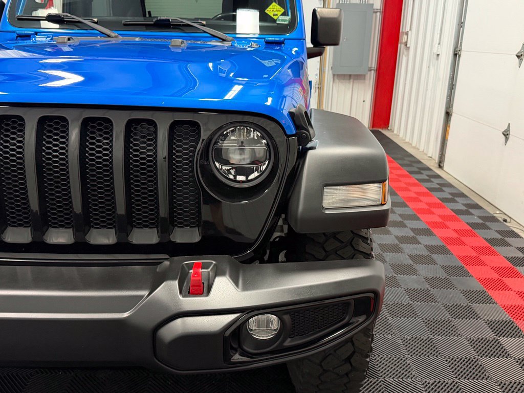Used 2021 Jeep Wrangler Sport AWD/4WD image 16