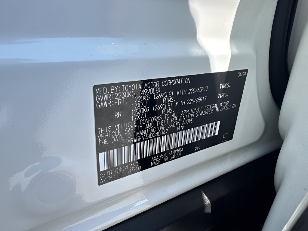 Used 2024 Toyota RAV4 XLE w/ Convenience Package AWD/4WD image 22