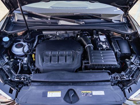 Certified 2024 Audi Q3 2.0T Premium image 29