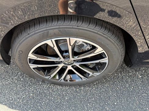 New 2025 Volkswagen Jetta Sport image 4