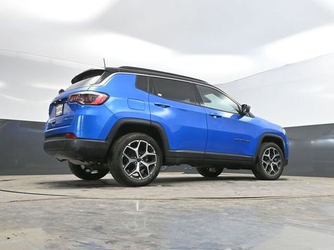 Used 2025 Jeep Compass Limited AWD/4WD image 50