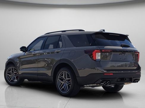 New 2026 Ford Explorer ST w/ Sun And Sound Package image 22