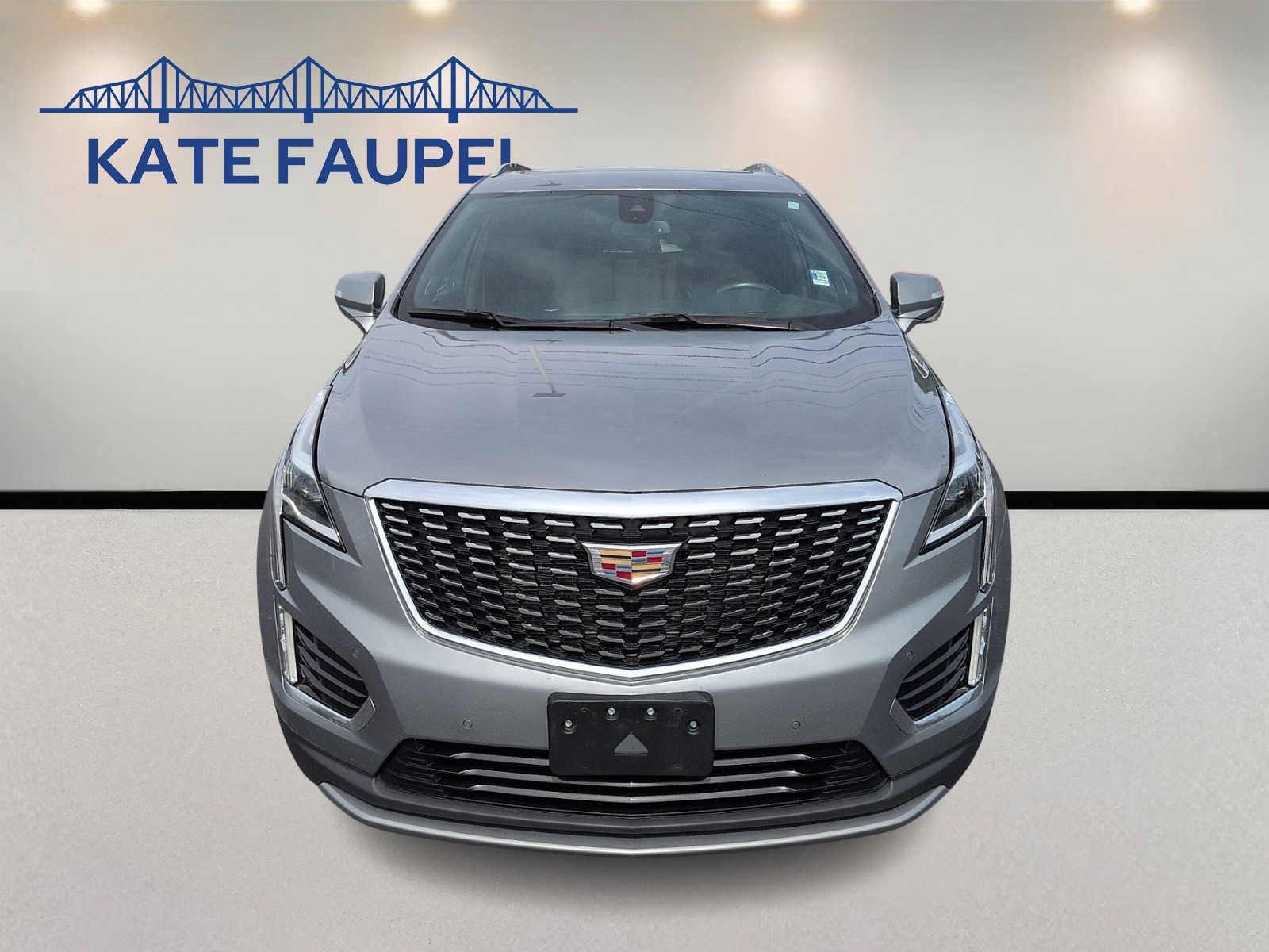 Used 2024 Cadillac XT5 Premium Luxury AWD/4WD image 2