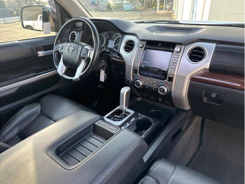 Used 2016 Toyota Tundra Limited image 24