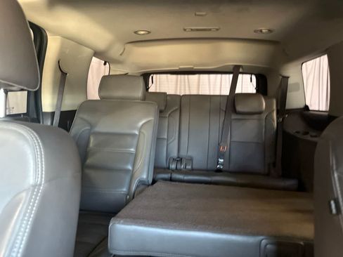 Used 2017 GMC Yukon Denali w/ Open Road Package RWD image 21